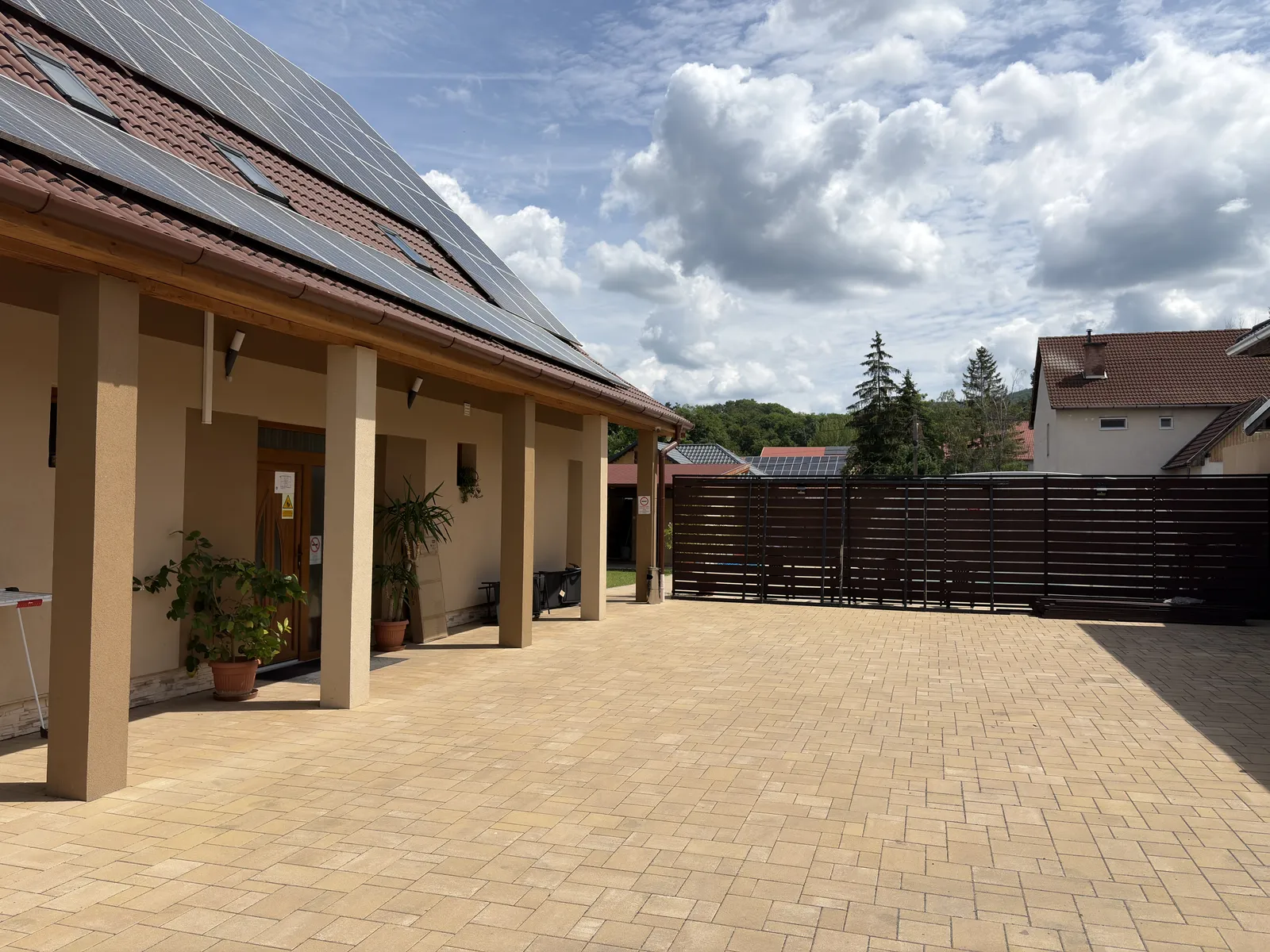 Parkolás – Kincsem Vendégház Szilvásvárad